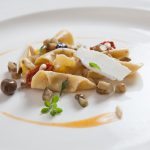 Farfalle melanzane e pecorino | Farfalle pasta, eggplants and pecorino cheese